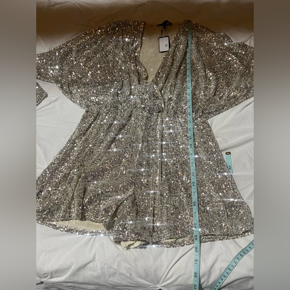 Maje NWT Silver Sequin Long Sleeve Romper - Picture 14 of 16